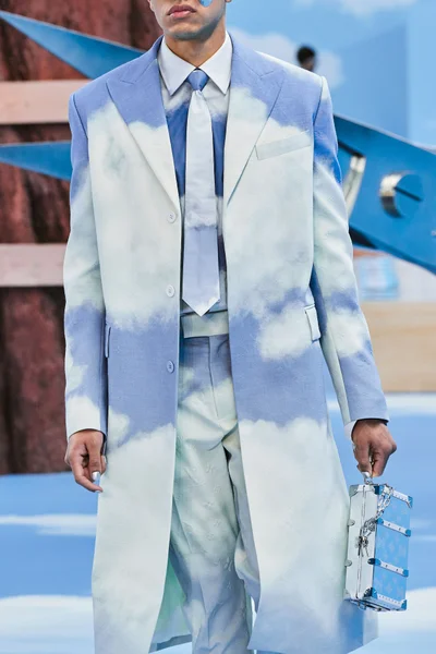 Look 133